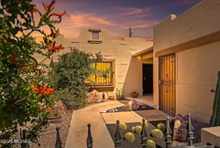 3232 W Moon Dance Way, Tucson, AZ 85741