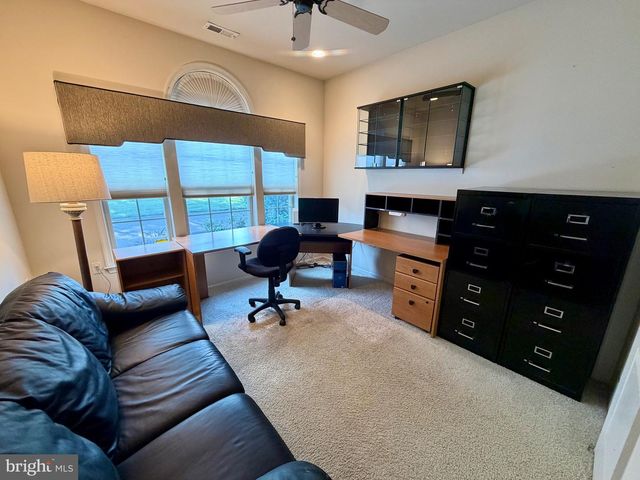 25 LEGACY OAKS DR, Richboro, PA 18954