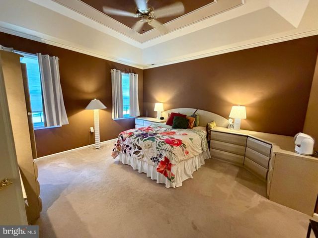 25 LEGACY OAKS DR, Richboro, PA 18954