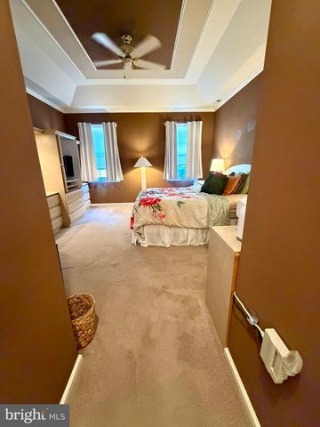 25 LEGACY OAKS DR, Richboro, PA 18954