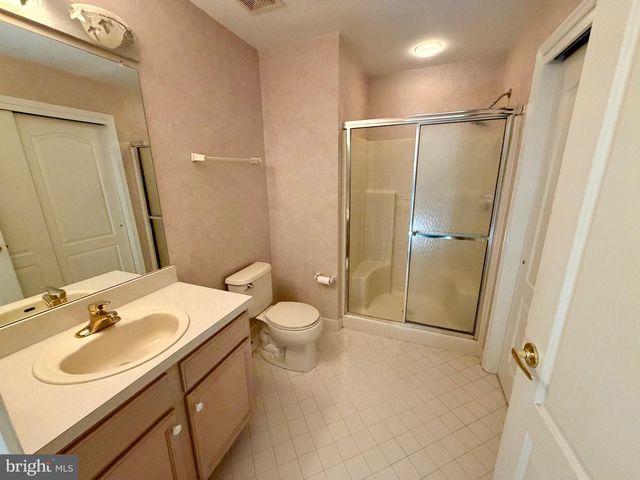 25 LEGACY OAKS DR, Richboro, PA 18954