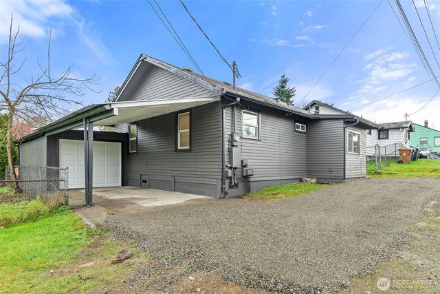 421 S 57th Street, Tacoma, WA 98408