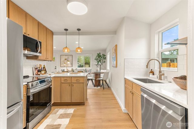 421 S 57th Street, Tacoma, WA 98408