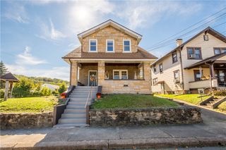 2001 Mclean St, Aliquippa, PA 15001