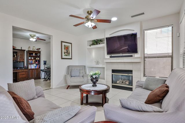 6435 W BUCKSKIN Trail, Phoenix, AZ 85083