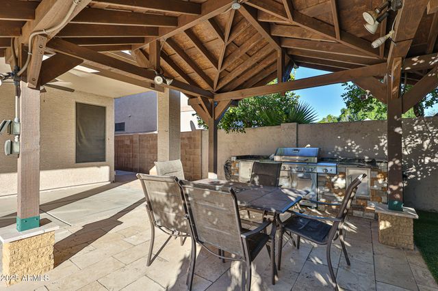 6435 W BUCKSKIN Trail, Phoenix, AZ 85083