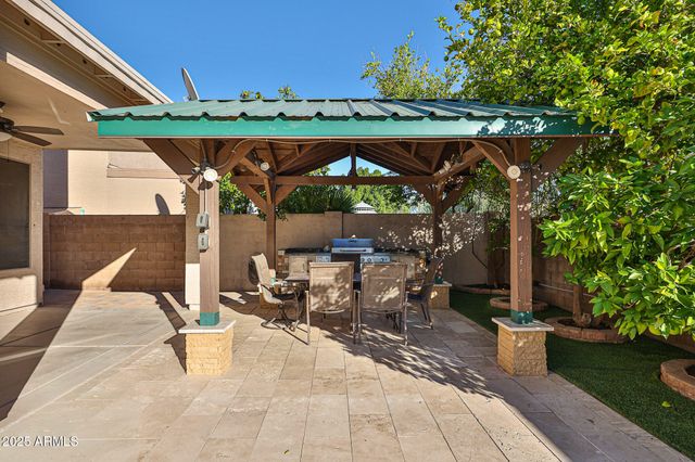 6435 W BUCKSKIN Trail, Phoenix, AZ 85083