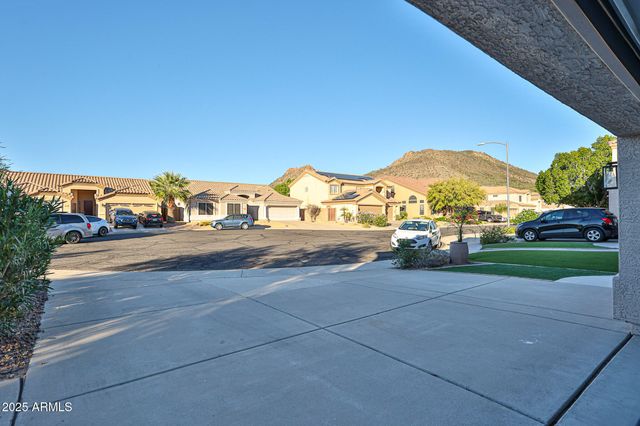 6435 W BUCKSKIN Trail, Phoenix, AZ 85083