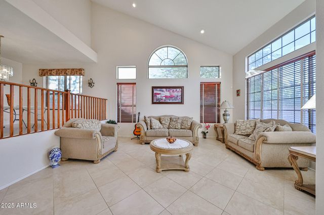 6435 W BUCKSKIN Trail, Phoenix, AZ 85083