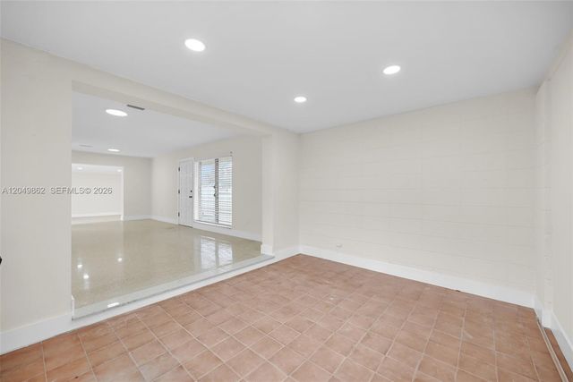 1380 W 60th Terrace, Hialeah, FL 33012