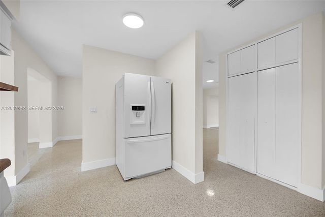 1380 W 60th Terrace, Hialeah, FL 33012