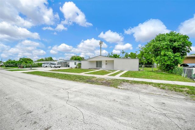 1380 W 60th Terrace, Hialeah, FL 33012