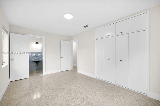 1380 W 60th Terrace, Hialeah, FL 33012