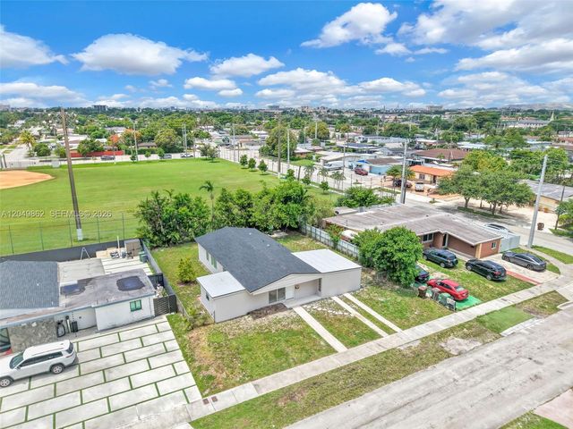 1380 W 60th Terrace, Hialeah, FL 33012
