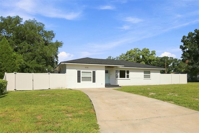 9708 FOREST HILLS DRIVE, Tampa, FL 33612