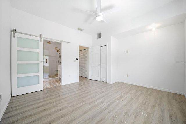 9708 FOREST HILLS DRIVE, Tampa, FL 33612