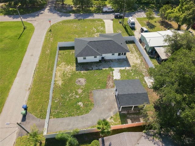 9708 FOREST HILLS DRIVE, Tampa, FL 33612