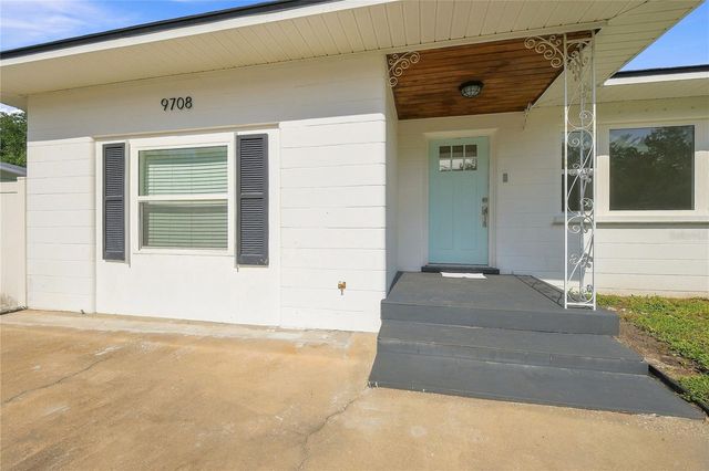 9708 FOREST HILLS DRIVE, Tampa, FL 33612