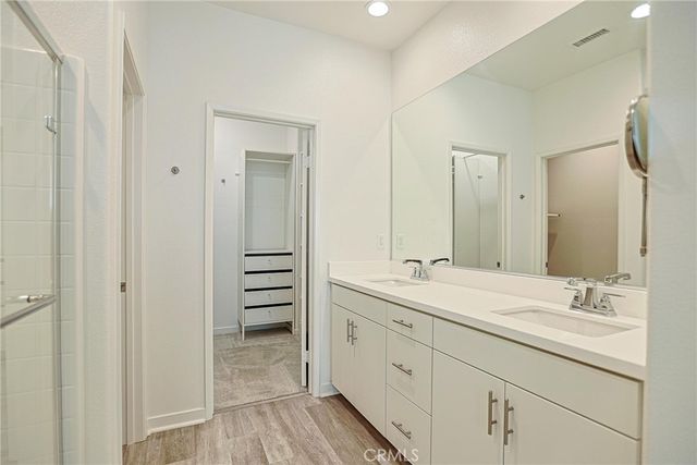 4260 Powell 110, Corona, CA 92883