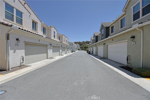 4260 Powell 110, Corona, CA 92883