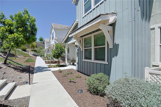 4260 Powell 110, Corona, CA 92883