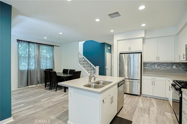 4260 Powell 110, Corona, CA 92883