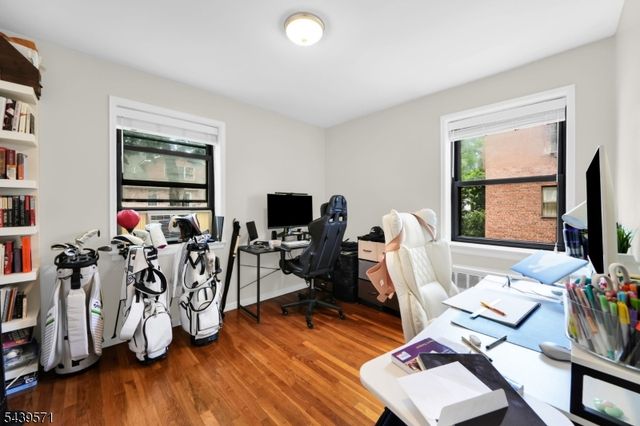 130 Orient Way 4E, Rutherford Boro, NJ 07070