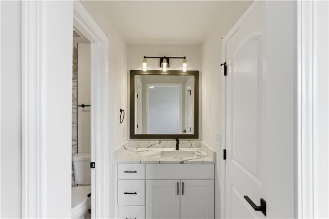 257 Marsh Glen Drive, Jonesboro, GA 30238