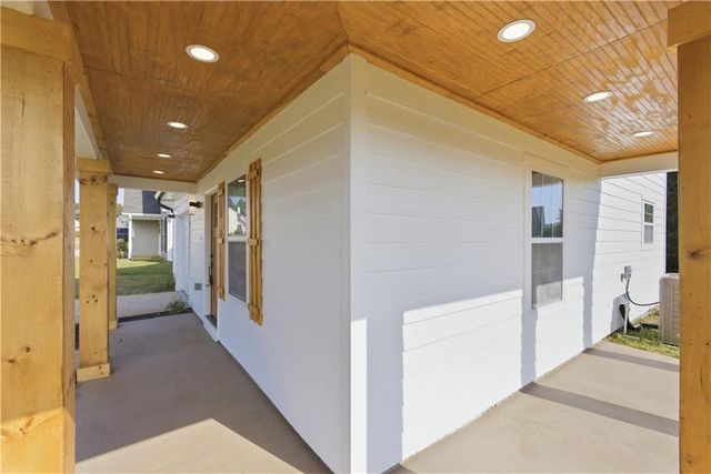 257 Marsh Glen Drive, Jonesboro, GA 30238