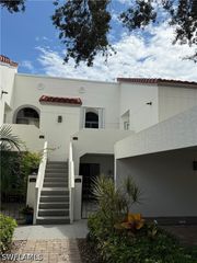 625 BEACHWALK CIR G203, Naples, FL 34108