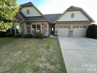 7271 Adirondack Drive, Denver, NC 28037