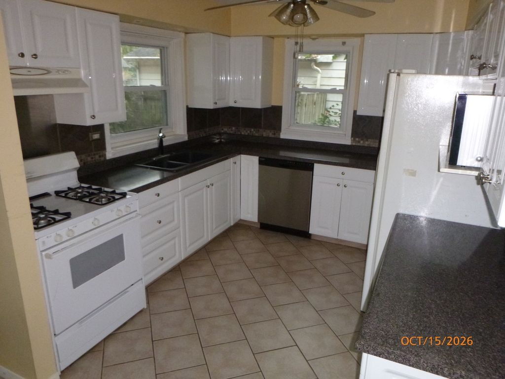 2N145 Edgewood Avenue, Lombard, IL 60148 — photo 4