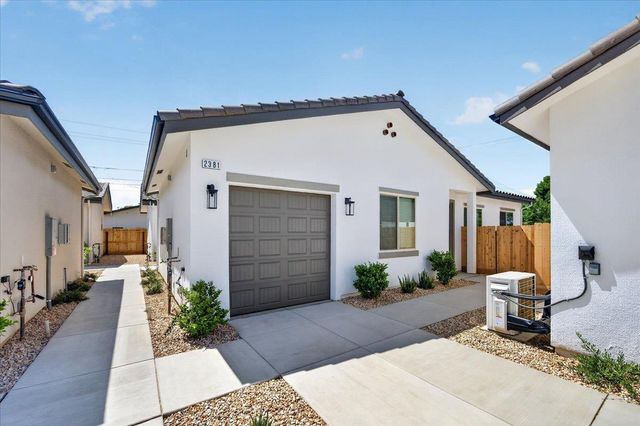 2343 N Arthur, Fresno, CA 93705