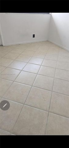 4311 Crystal Lake Dr 321 321, Deerfield Beach, FL 33064