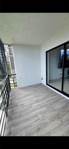 4311 Crystal Lake Dr 321 321, Deerfield Beach, FL 33064