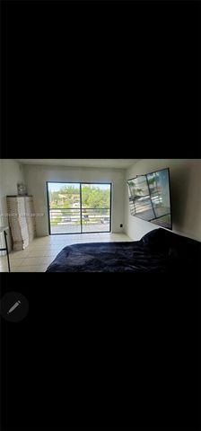 4311 Crystal Lake Dr 321 321, Deerfield Beach, FL 33064