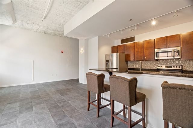 2434 Smallman St 416, Downtown Pgh, PA 15222