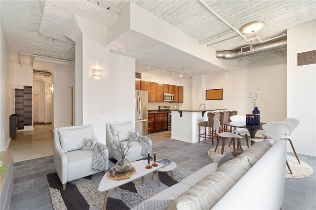 2434 Smallman St 416, Downtown Pgh, PA 15222