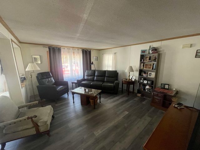 141 Lancaster Rd Trlr 28, Gorham, NH 03581