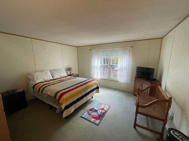 141 Lancaster Rd Trlr 28, Gorham, NH 03581