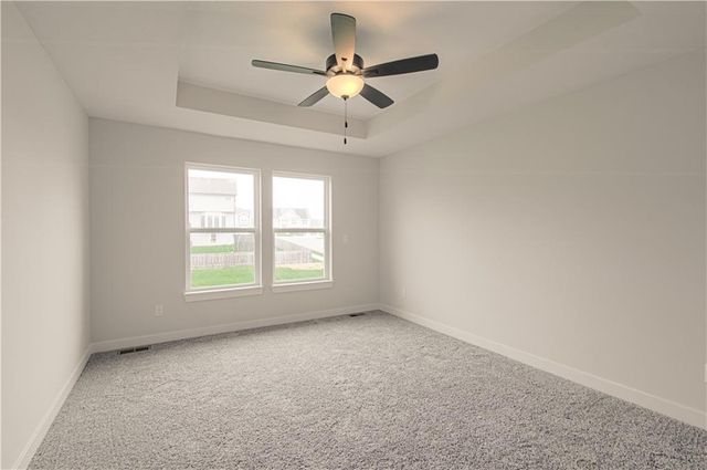 6009 NE 118th Street, Kansas City, MO 64156