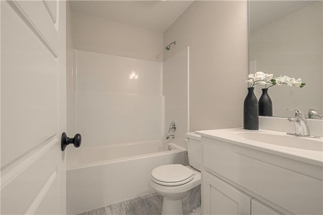 6009 NE 118th Street, Kansas City, MO 64156