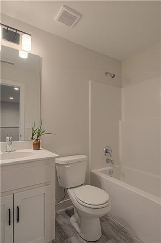 6009 NE 118th Street, Kansas City, MO 64156