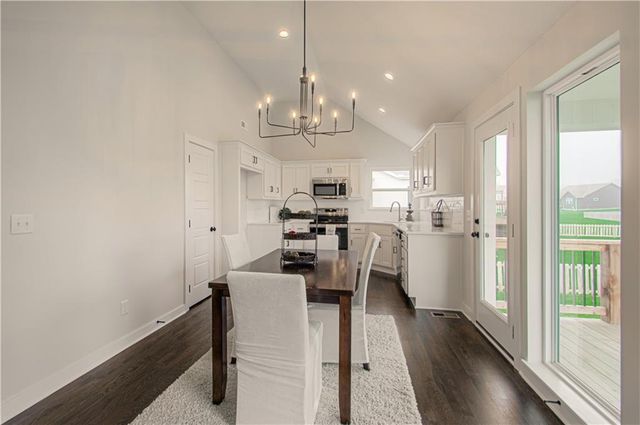 6009 NE 118th Street, Kansas City, MO 64156