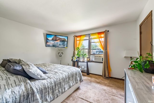 110 Holaway Court, Goshen, IN 46526