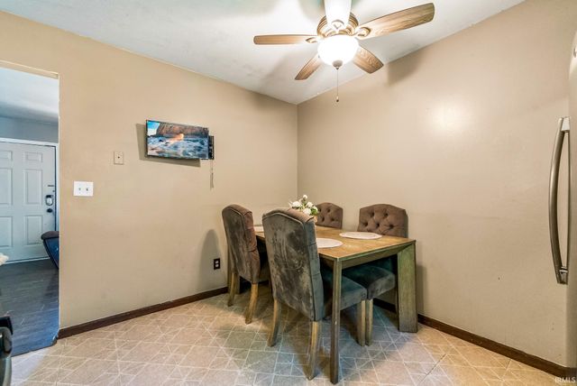 110 Holaway Court, Goshen, IN 46526