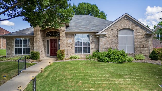 311 Julian Drive, Rockwall, TX 75087
