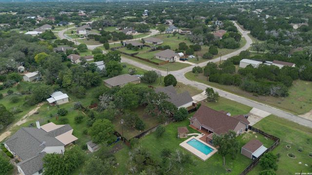 1516 KINGS RANCH RD, Bandera, TX 78003