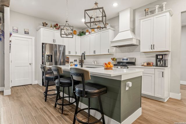 1516 KINGS RANCH RD, Bandera, TX 78003