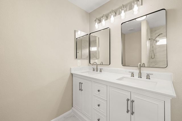 3234 Vanity Drive, Pearland, TX 77584